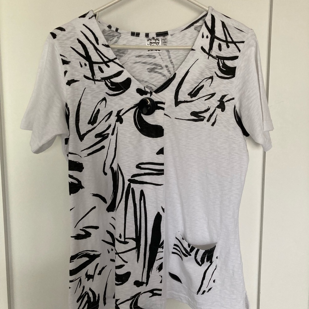 Parsley & Sage short sleeve top